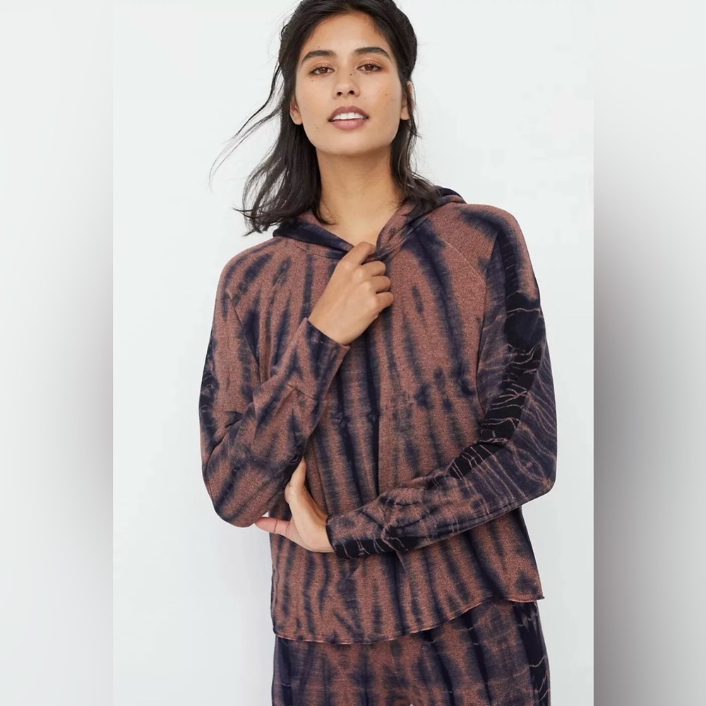 Women's Tie-Dye Hoodie Top in Brown and Black